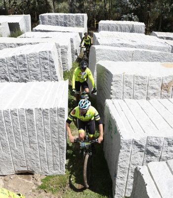 59334804_859643434369238_3244765427540164608_n